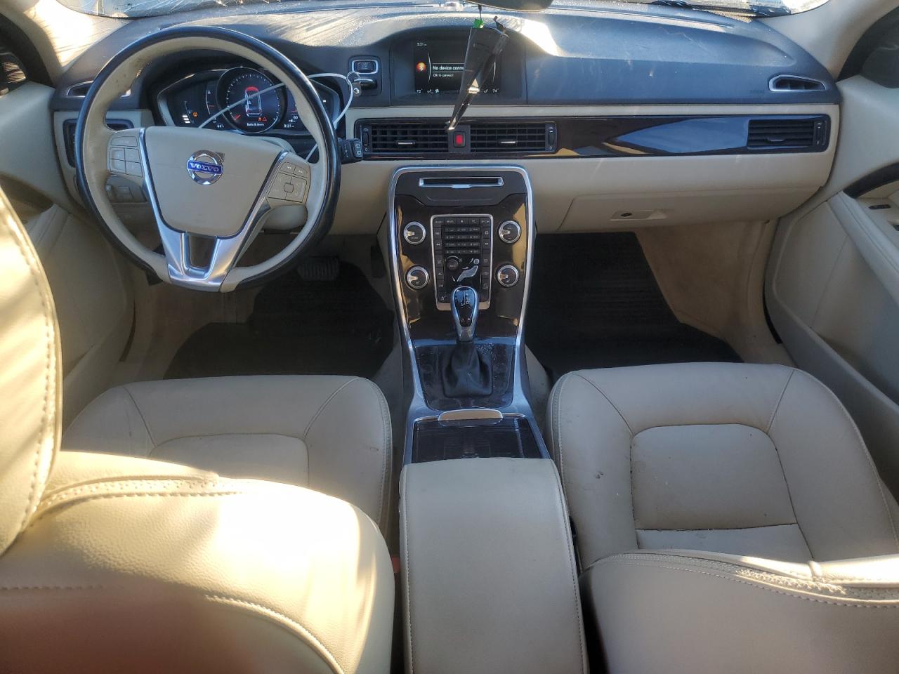 2016 Volvo XC70 VIN YV4612NK9G1261318 Copart auction photo, front end / minor dent/scratches damage thumbnail 8
