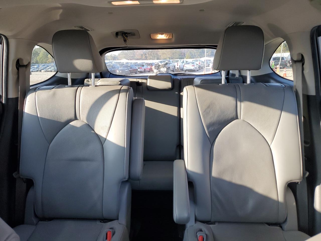 2020 Toyota Highlander VIN 5TDYZRAH0LS007453 Copart auction photo, side / all over damage thumbnail 10