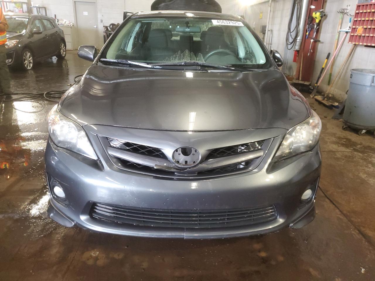2011 Toyota Corolla VIN 2T1BU4EE8BC690548 Copart auction photo, rear end / front end damage thumbnail 5