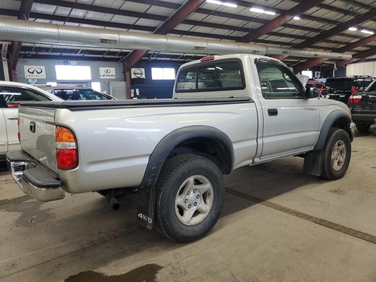 2003 Toyota Tacoma VIN 5TEPM62N33Z294612 Copart auction photo, minor dent/scratches damage thumbnail 3