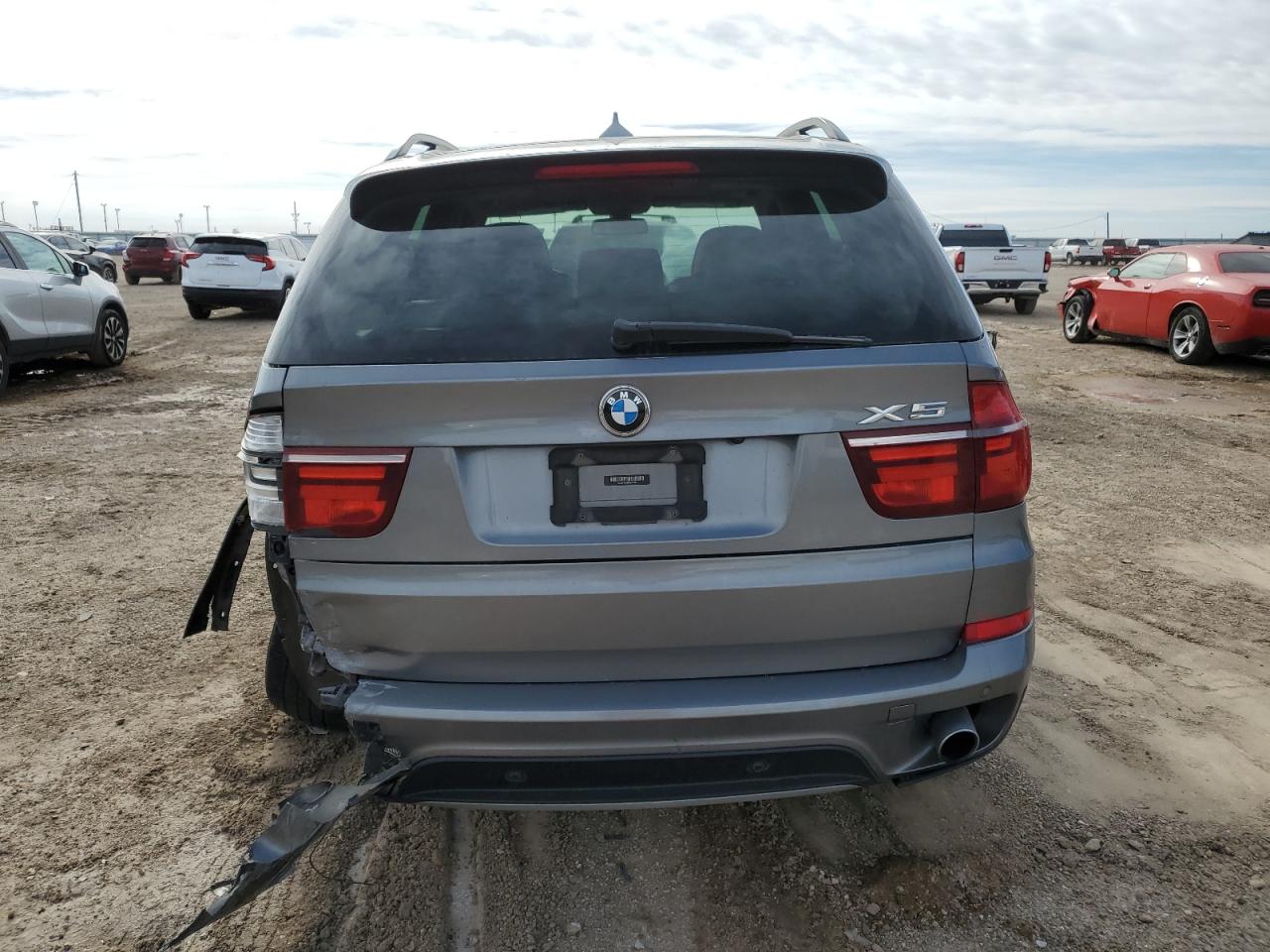 2013 BMW X5 VIN 5UXZV4C58D0G52461 Copart auction photo, rear end damage thumbnail 6