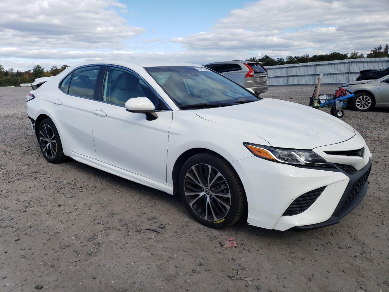 2020 Toyota Camry VIN 4T1G11AK8LU382725 Copart auction photo, rear end / minor dent/scratches damage thumbnail 4