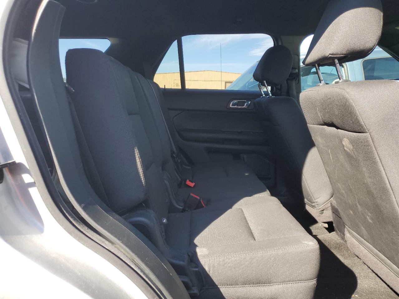 2017 Ford Explorer VIN 1FM5K8AR2HGD93817 Copart auction photo, rear end damage thumbnail 11