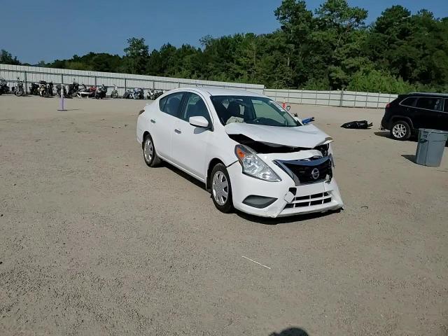 2015 Nissan Versa VIN 3N1CN7AP7FL918300 Copart auction photo, front end damage thumbnail 10