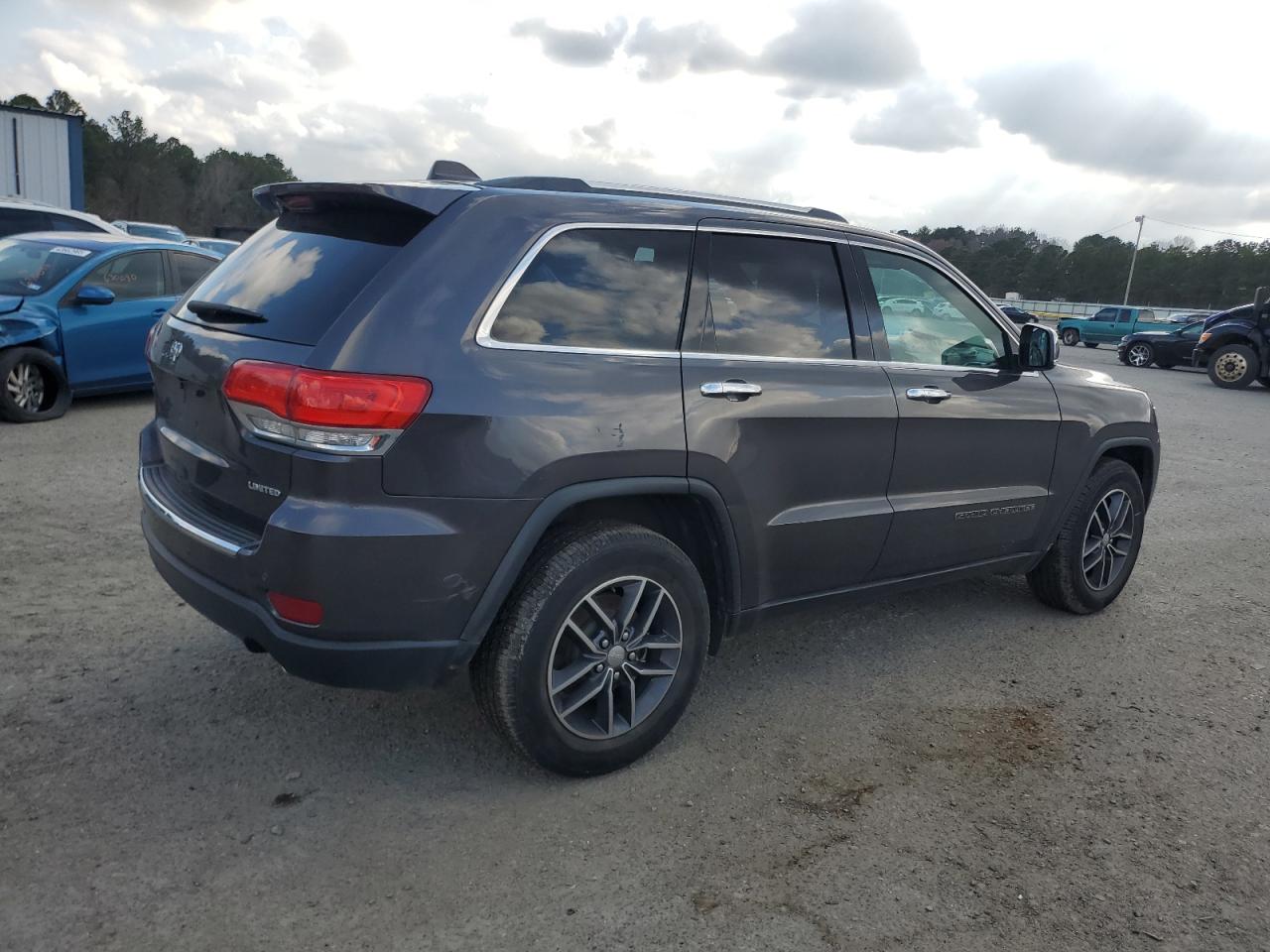 2018 Jeep Grand Cherokee VIN 1C4RJEBG6JC168477 Copart auction photo, front end / minor dent/scratches damage thumbnail 3