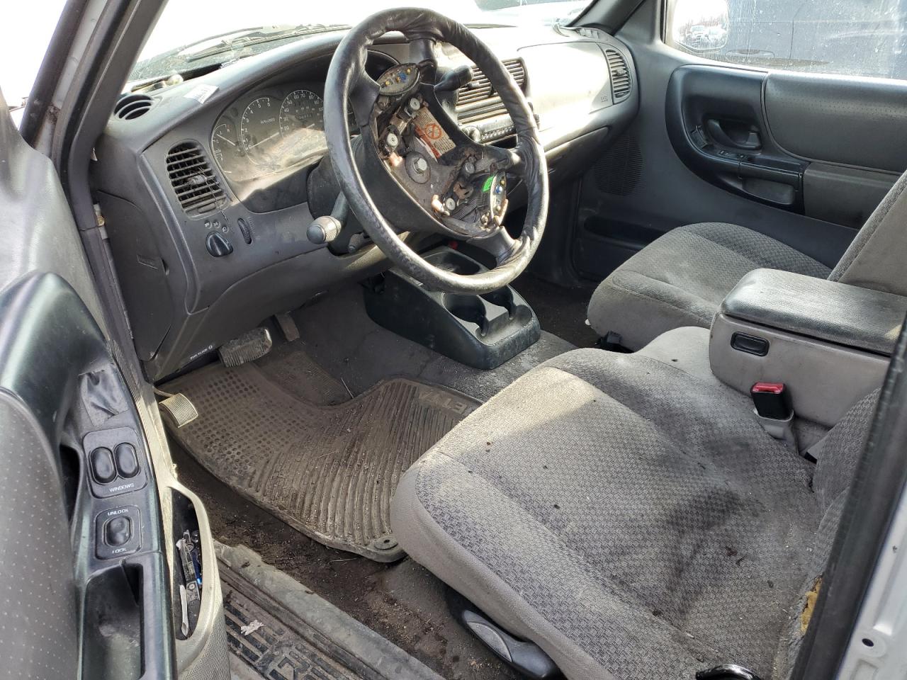 2001 Ford Ranger VIN 1FTYR14E51TA17753 Copart auction photo, front end damage thumbnail 8