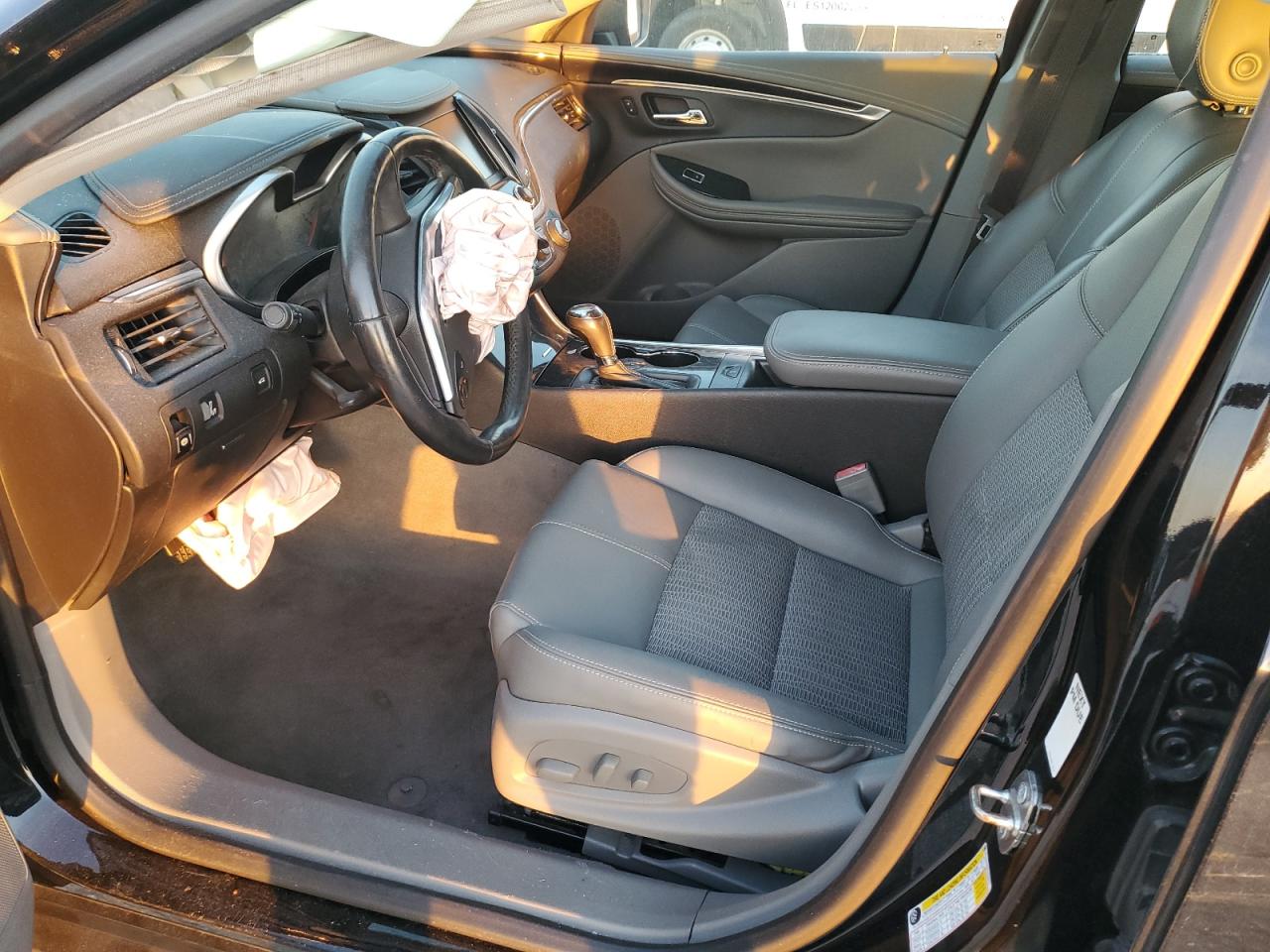 2019 Chevrolet Impala VIN 1G11Z5S38KU119272 Copart auction photo, front end damage thumbnail 7