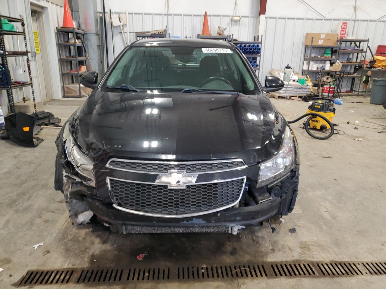 2014 Chevrolet Cruze VIN 1G1PC5SB0E7475138 Copart auction photo, front end / minor dent/scratches damage thumbnail 5