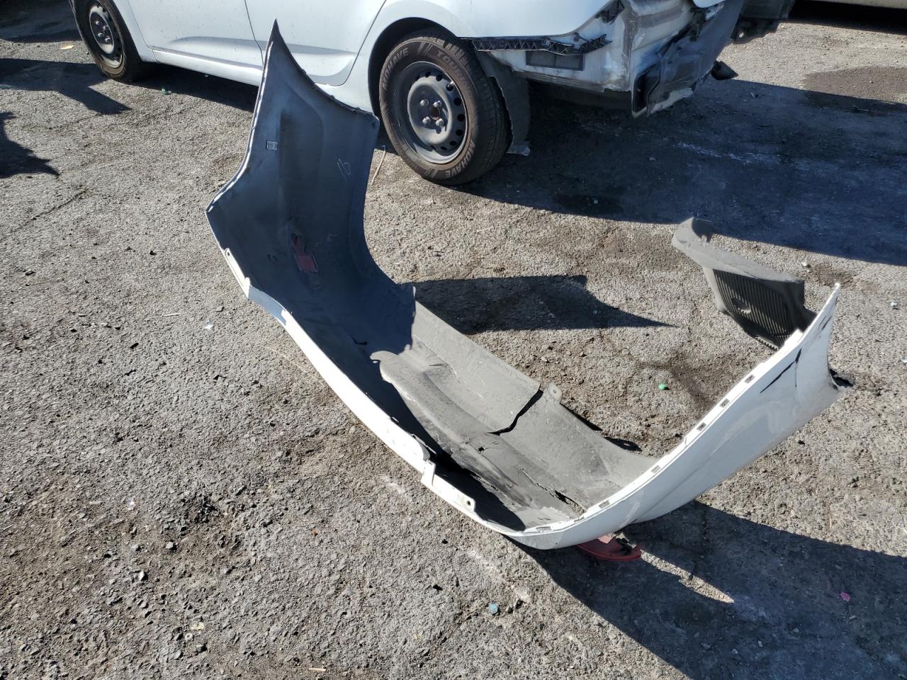 2016 Hyundai Accent VIN KMHCT4AE1GU026904 Copart auction photo, front end / rear end damage thumbnail 14