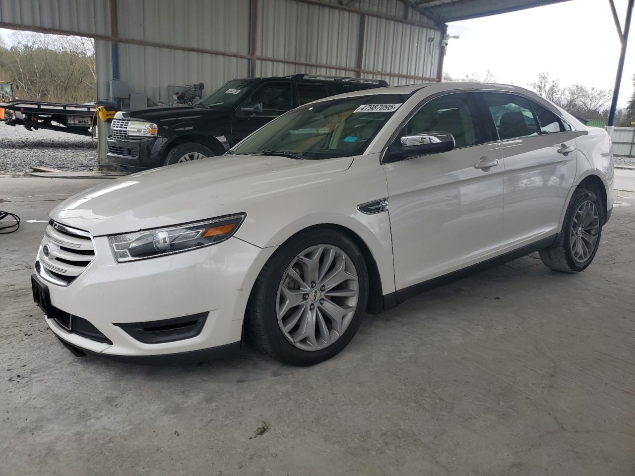 2016 Ford Taurus VIN 1FAHP2F86GG120237