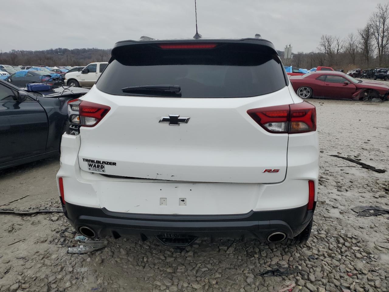 2022 Chevrolet TrailBlazer VIN KL79MTSLXNB036906 Copart auction photo, side / rear end damage thumbnail 6