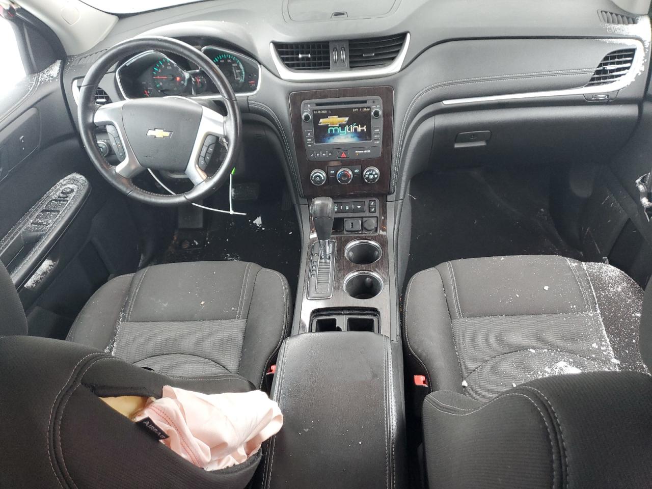 2016 Chevrolet Traverse VIN 1GNKRGKD1GJ120540 Copart auction photo, side / minor dent/scratches damage thumbnail 8