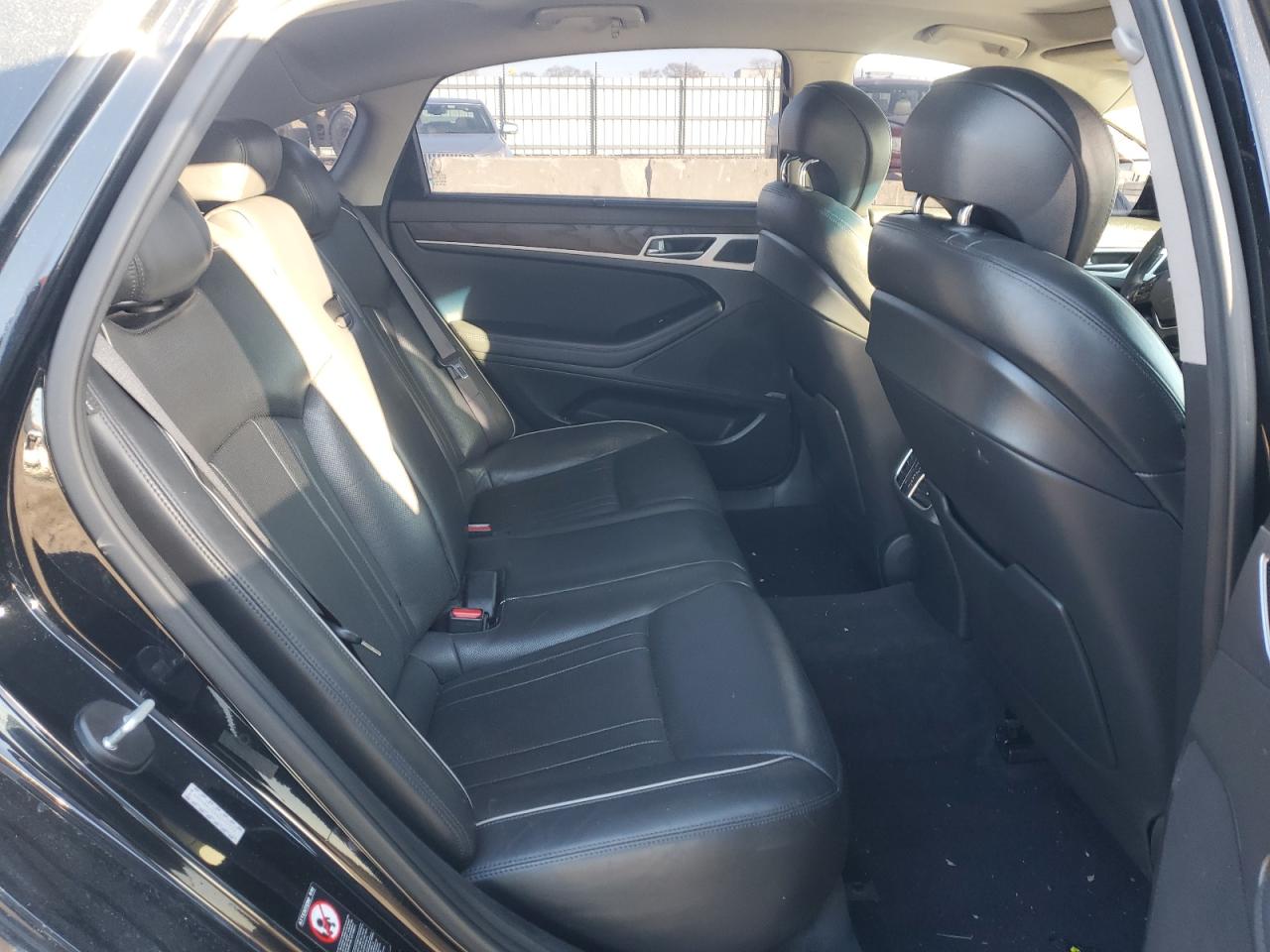 2016 Hyundai Genesis VIN KMHGN4JE4GU117192 Copart auction photo, rear end / front end damage thumbnail 10