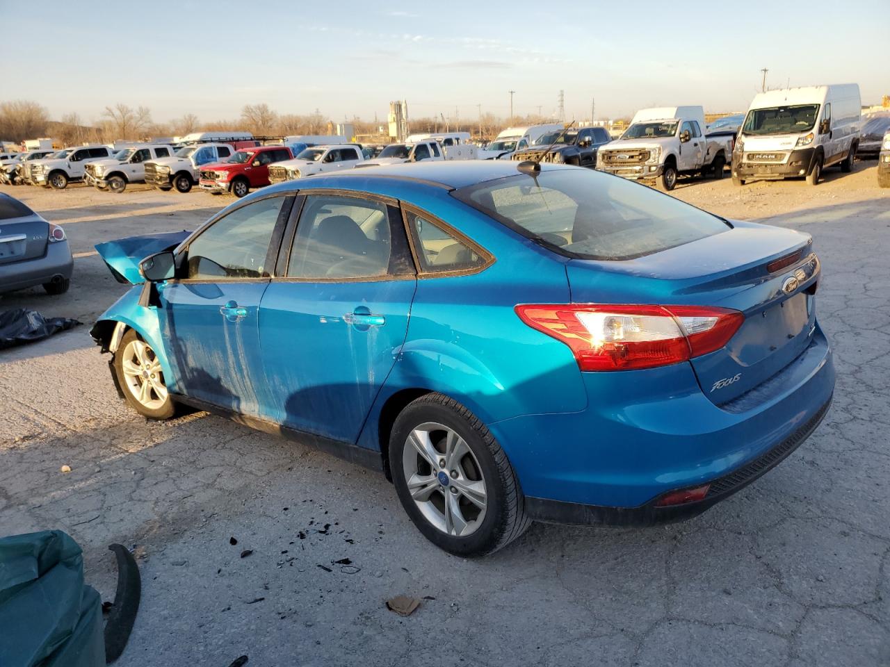 2014 Ford Focus VIN 1FADP3F27EL460680 Copart auction photo, front end damage thumbnail 2