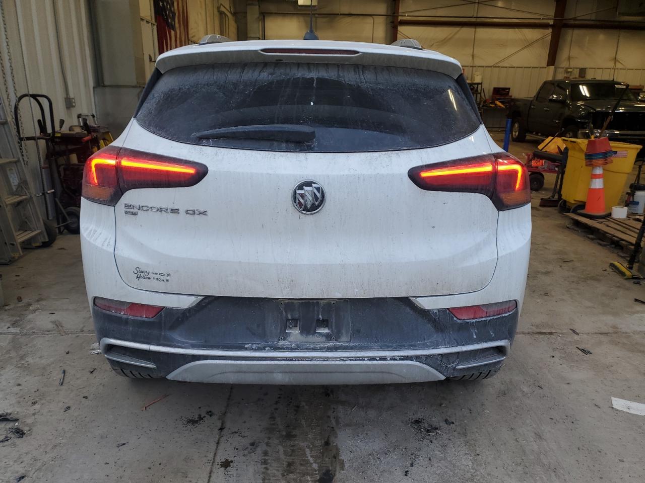2021 Buick Encore VIN KL4MMGSLXMB085701 Copart auction photo, front end / side damage thumbnail 6