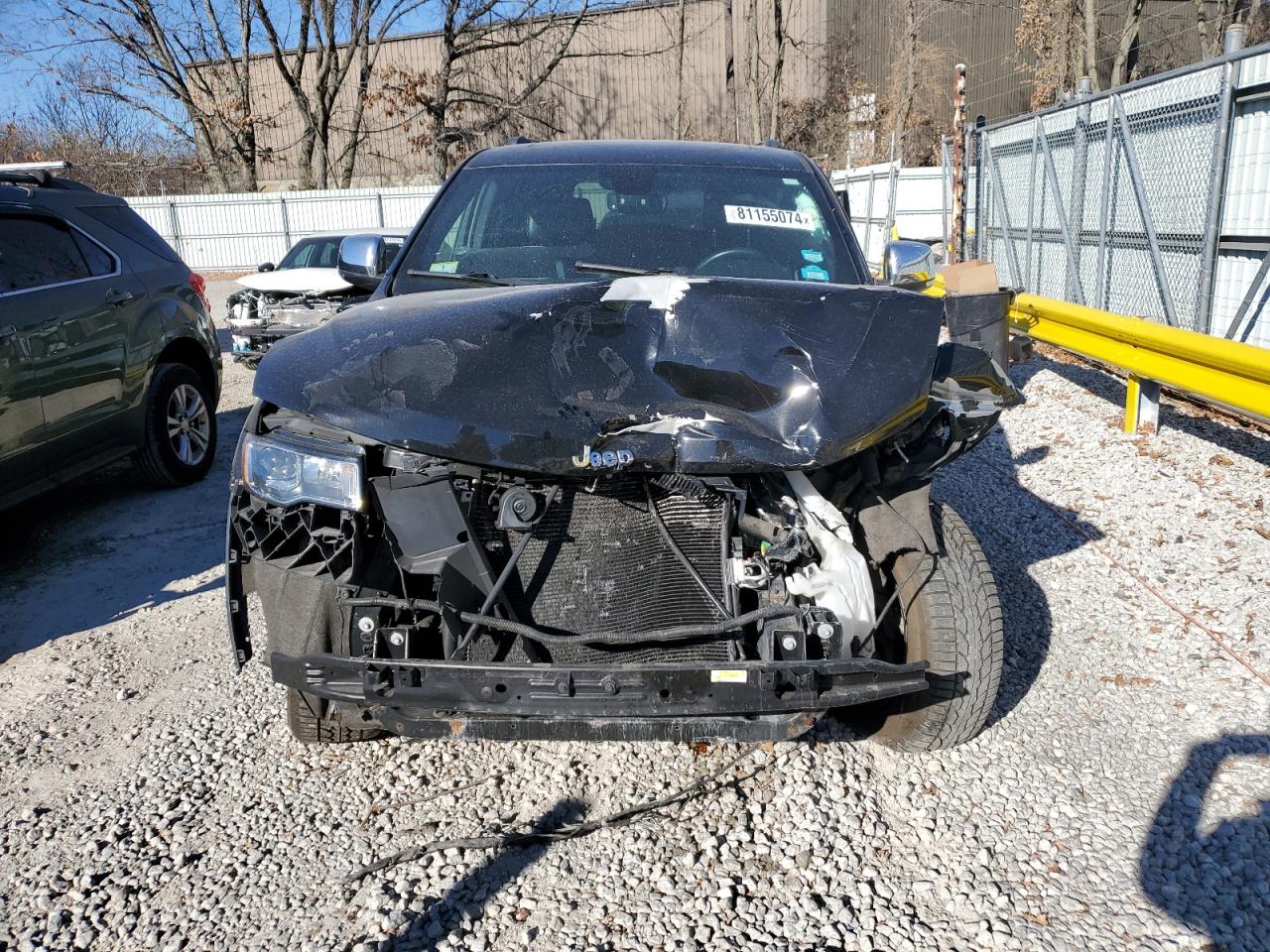 2019 Jeep Grand Cherokee VIN 1C4RJFBG4KC552281 Copart auction photo, front end damage thumbnail 5