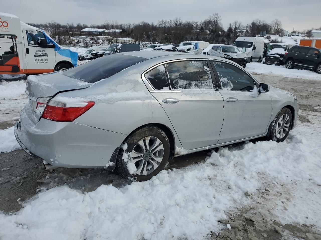 2015 Honda Accord VIN 1HGCR2F3XFA070836 Copart auction photo, all over / front end damage thumbnail 3