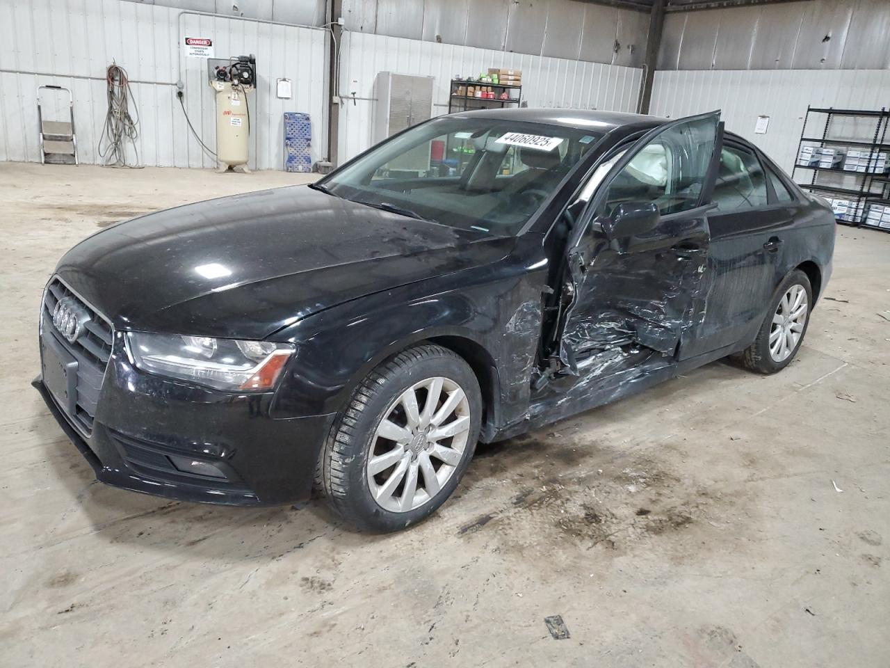 2014 Audi A4 VIN WAUBFAFL3EA044135