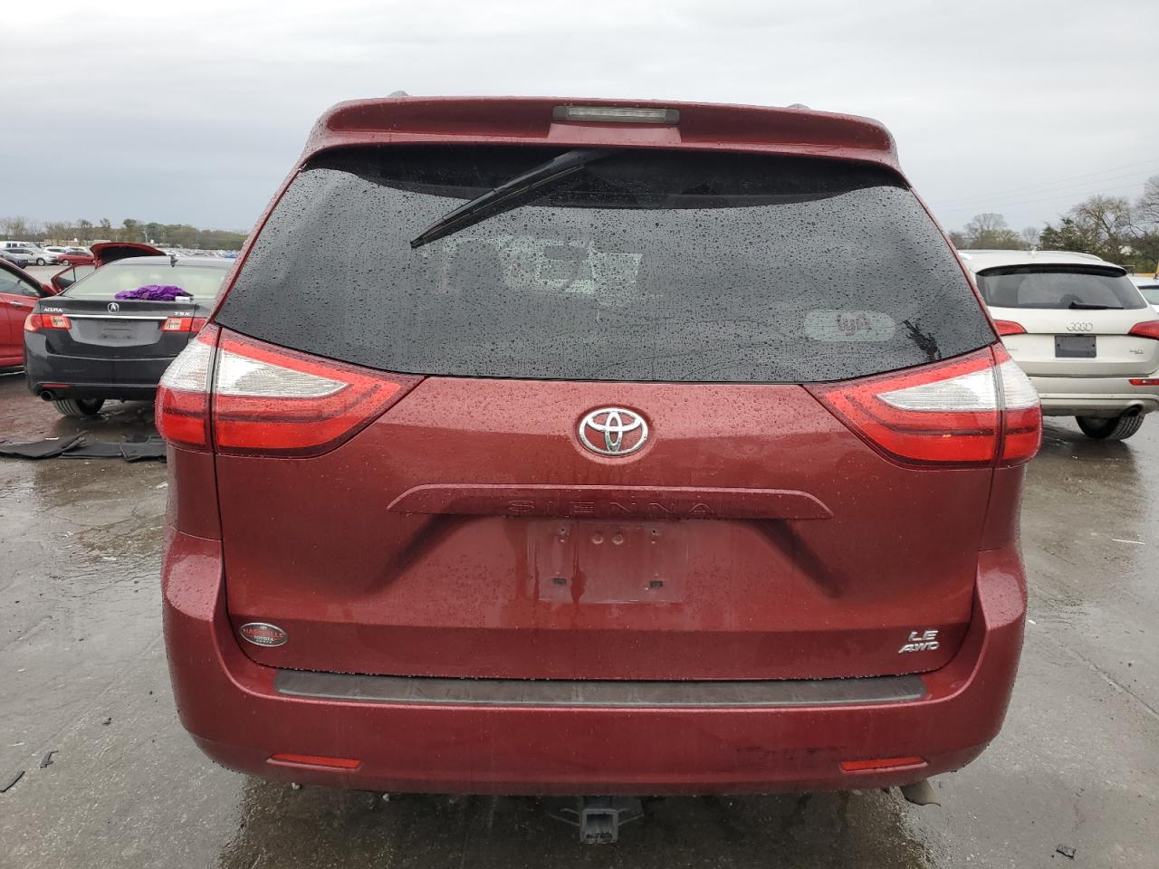 2017 Toyota Sienna VIN 5TDJZ3DC9HS148589 Copart auction photo, front end damage thumbnail 6