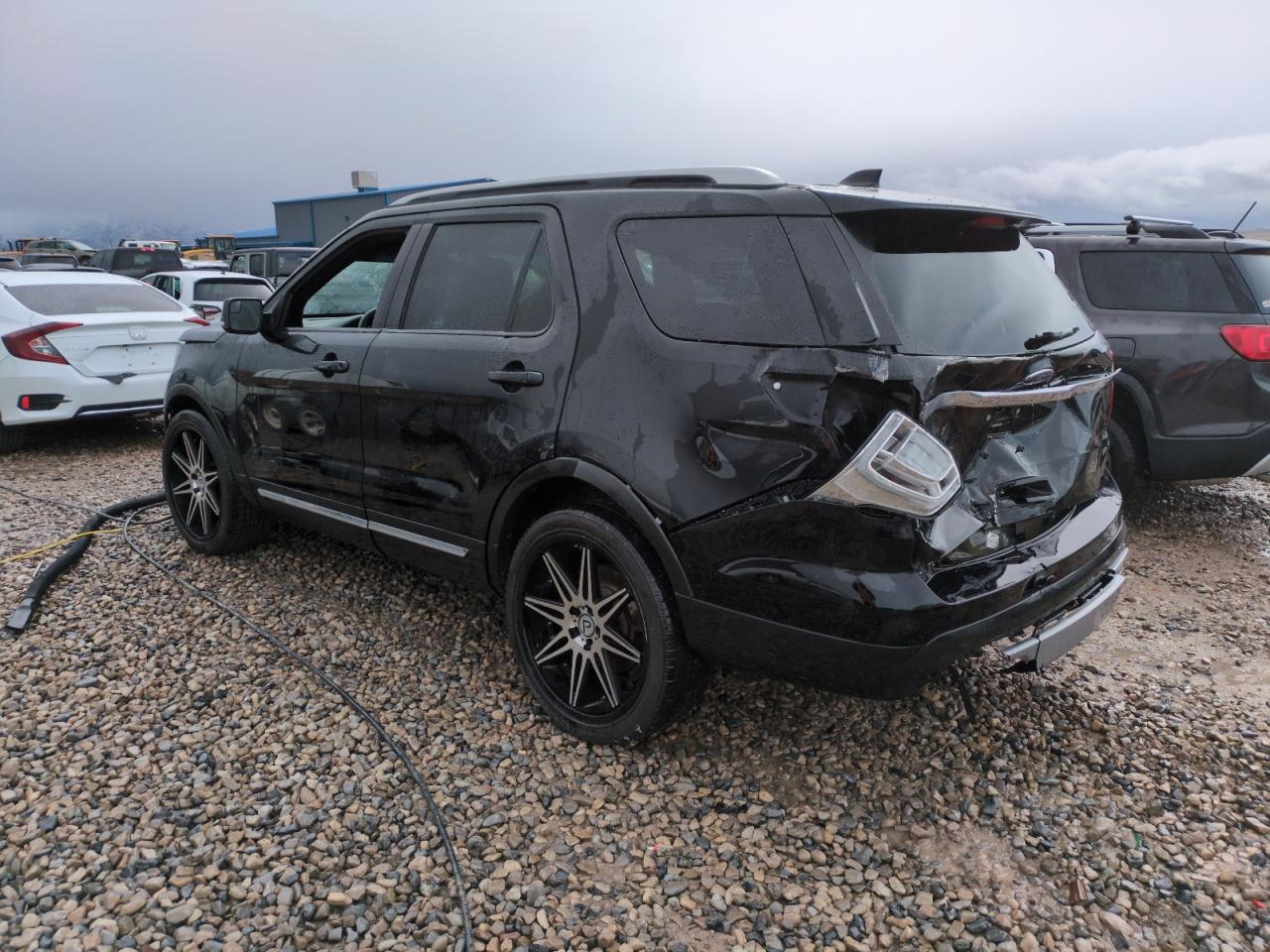 2016 Ford Explorer VIN 1FM5K7D81GGA07612 Copart auction photo, rear end / side damage thumbnail 2