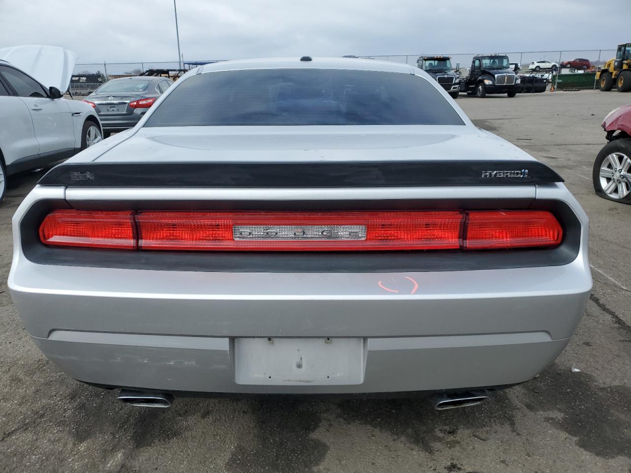 2009 Dodge Challenger VIN 2B3LJ74W19H611506 Copart auction photo, front end damage thumbnail 6