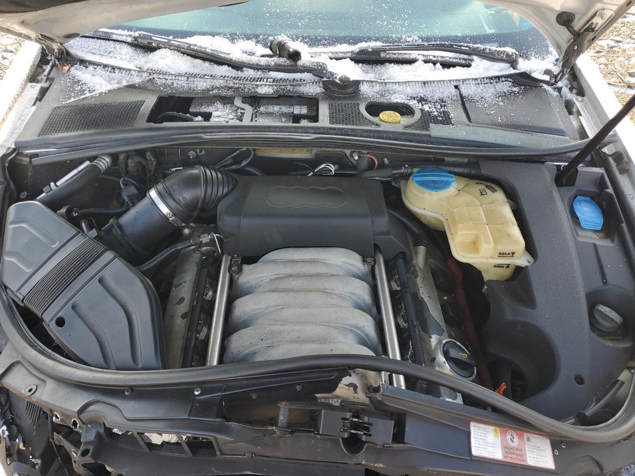 2005 Audi RS4 VIN WUARL48H95K902337 Copart auction photo, front end damage thumbnail 11