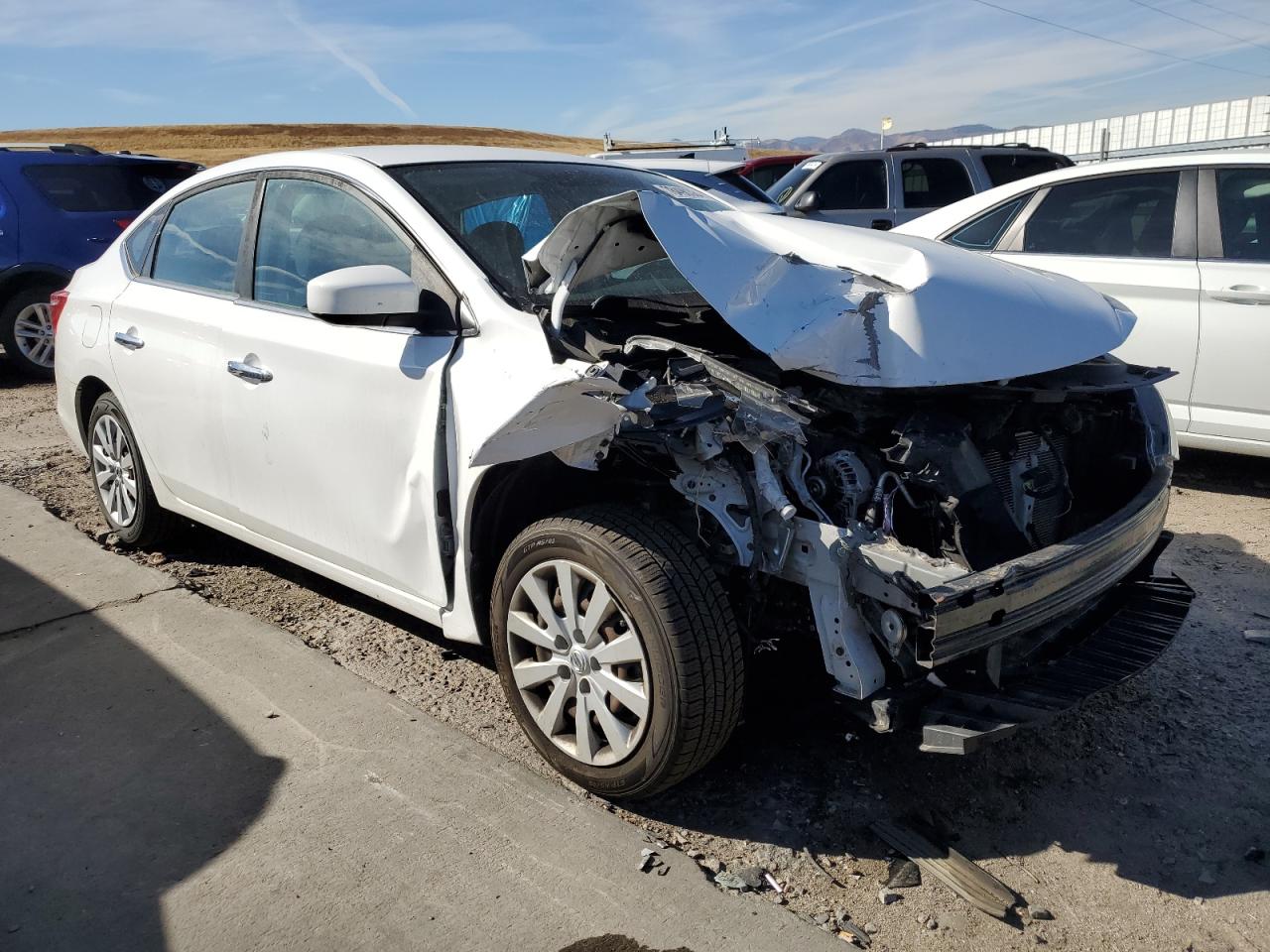 2017 Nissan Sentra VIN 3N1AB7AP6HY367458 Copart auction photo, front end / side damage thumbnail 4