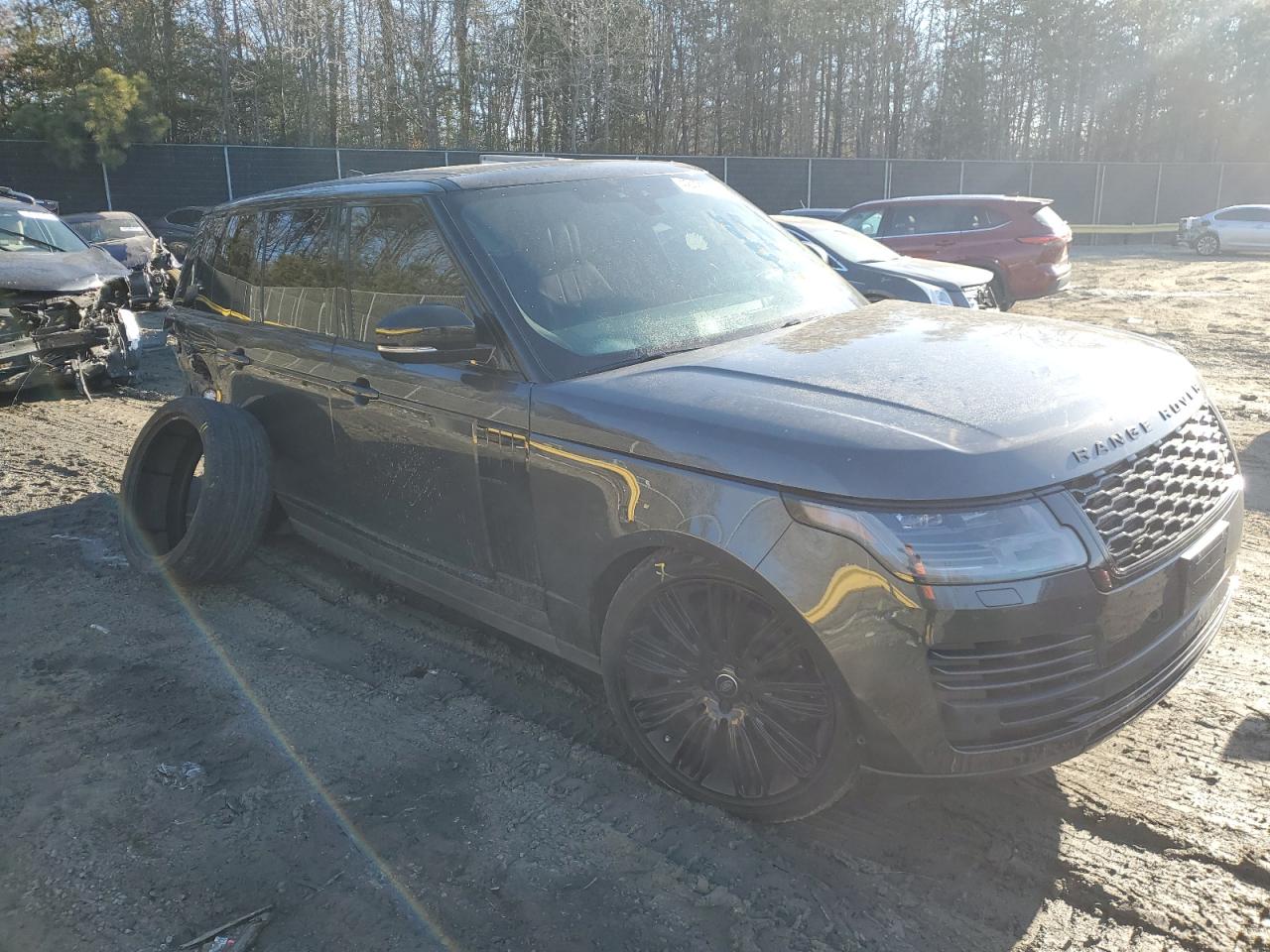 2019 Land Rover Range Rover VIN SALGS2RE7KA561868 Copart auction photo, rear end / side damage thumbnail 4