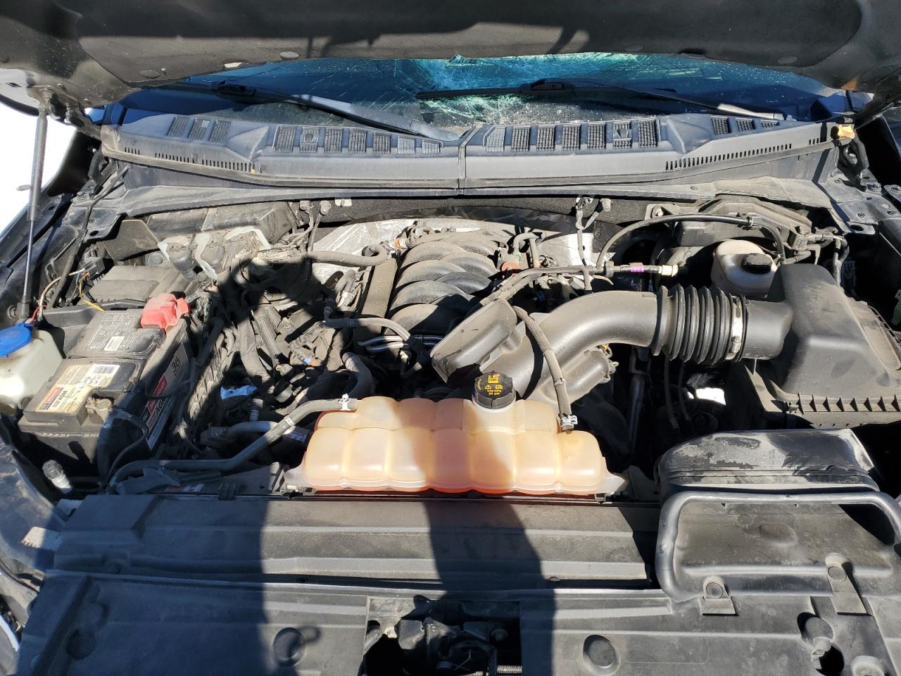 2019 Ford F-150 VIN 1FTFX1E51KKC15815 Copart auction photo, front end / rear end damage thumbnail 13