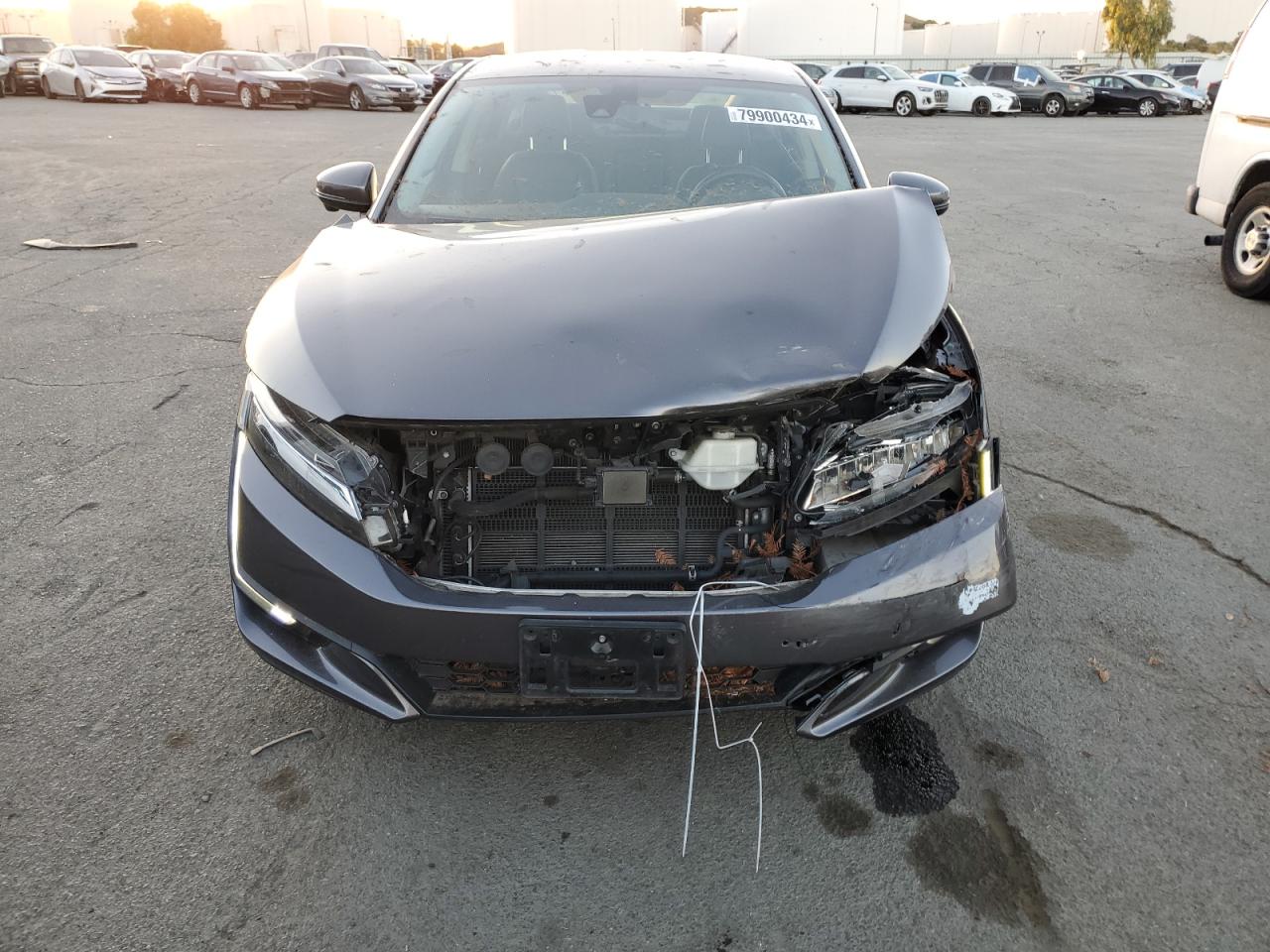 2018 Honda Clarity VIN JHMZC5F30JC011849 Copart auction photo, front end damage thumbnail 5