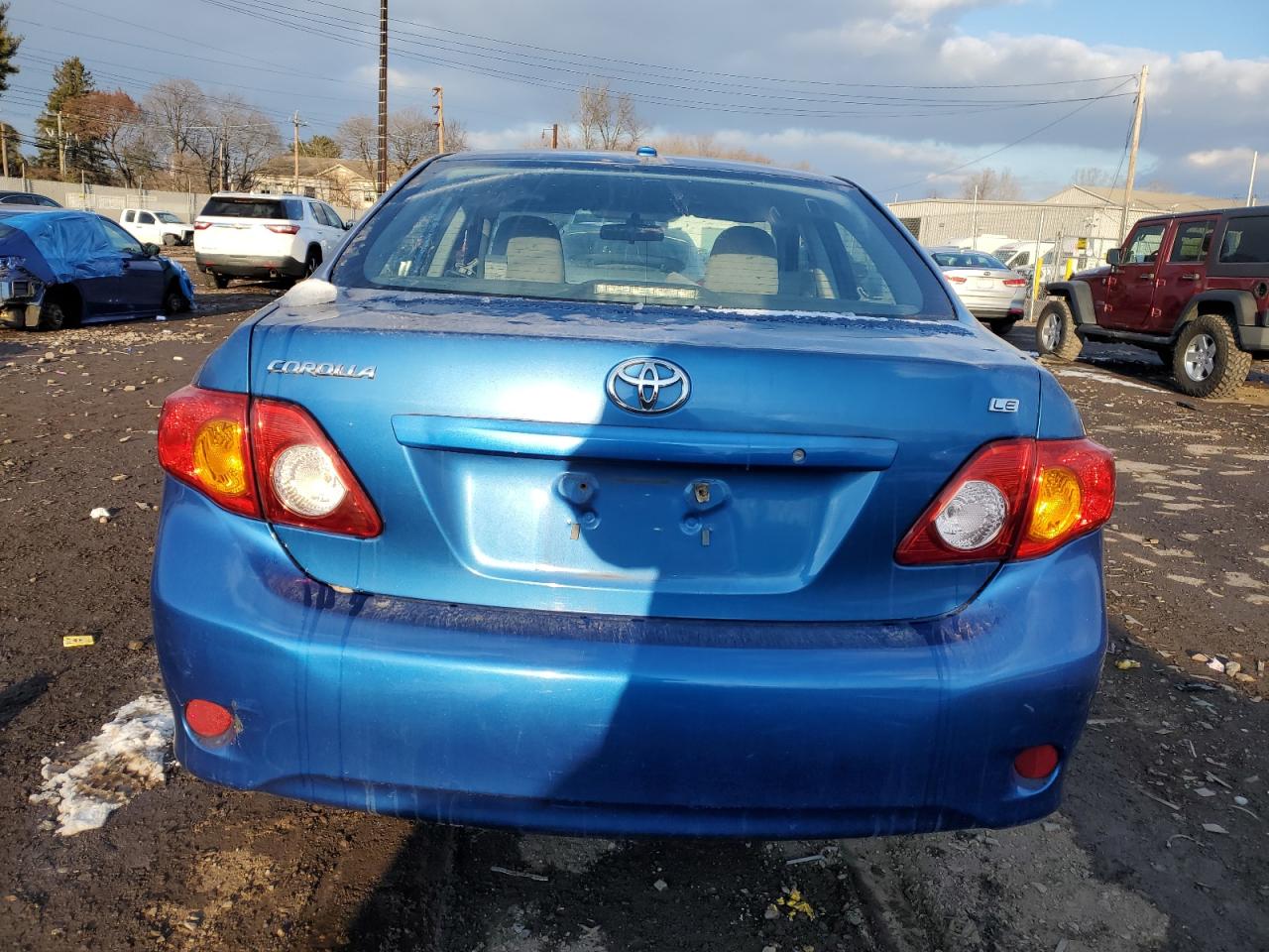 2010 Toyota Corolla VIN 2T1BU4EE1AC385973 Copart auction photo, vandalism damage thumbnail 6