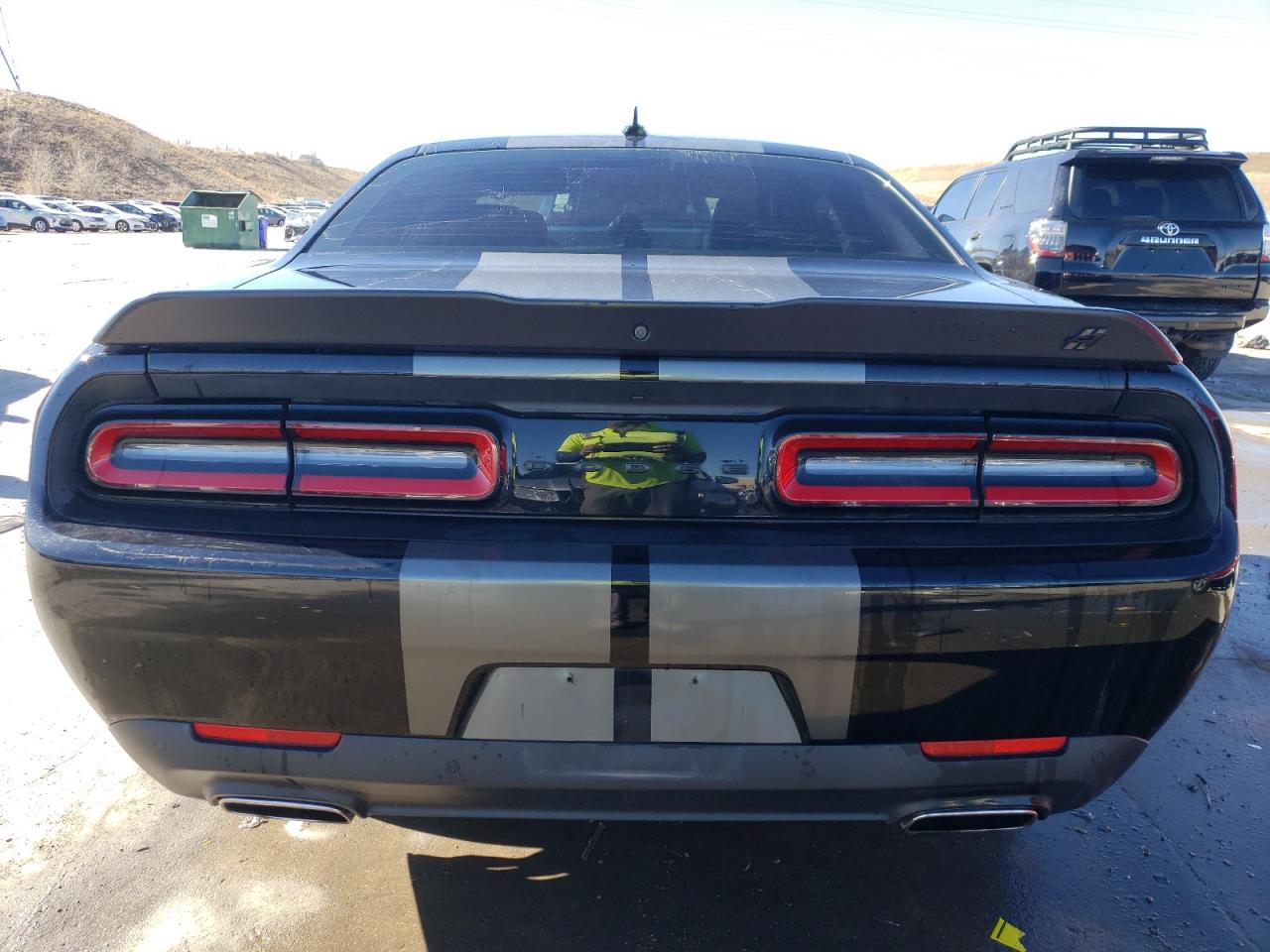 2021 Dodge Challenger VIN 2C3CDZKG2MH668176 Copart auction photo, front end / side damage thumbnail 6