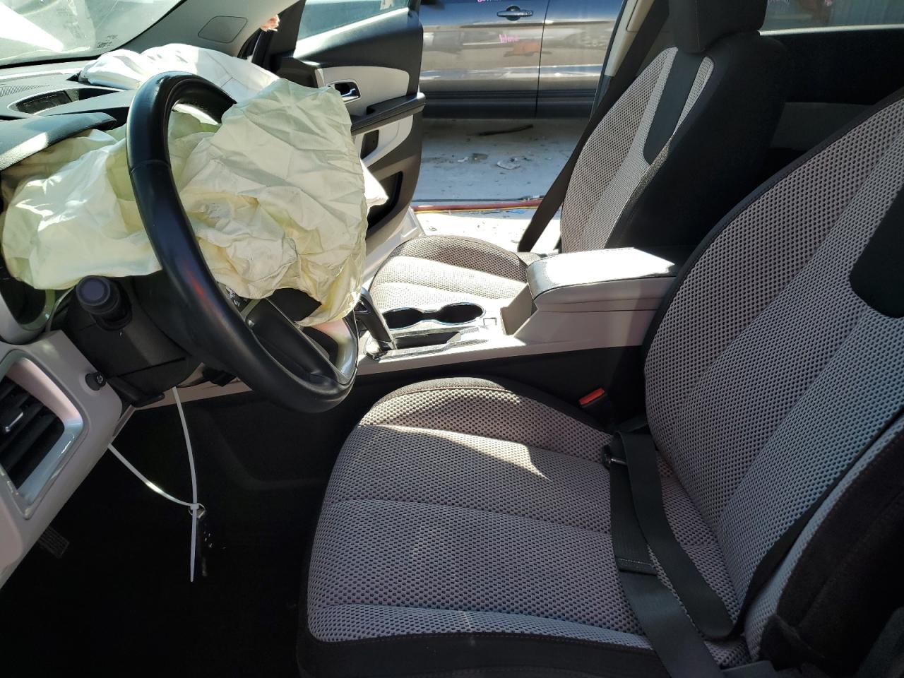 2015 Chevrolet Equinox VIN 2GNALCEK0F1116844 Copart auction photo, front end damage thumbnail 7