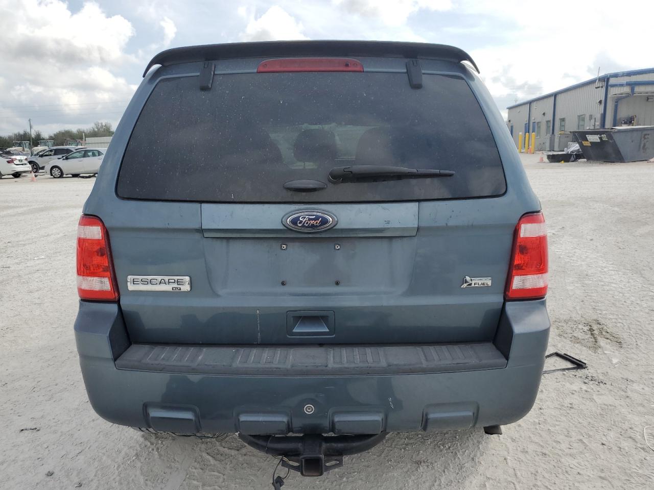 2011 Ford Escape VIN 1FMCU0DG2BKB01617 Copart auction photo, front end damage thumbnail 6