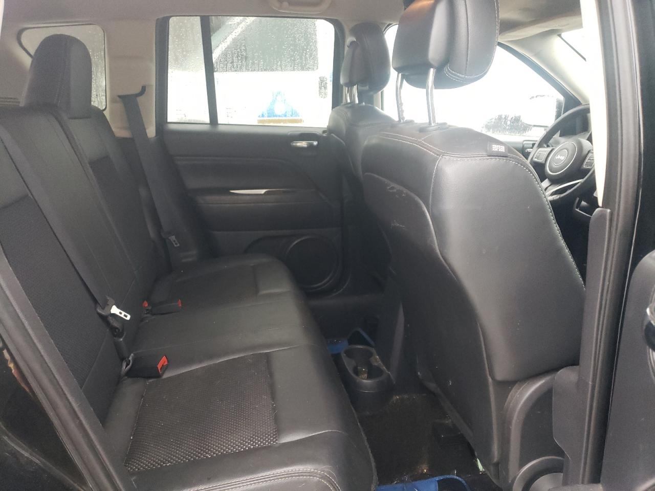 2014 Jeep Compass VIN 1C4NJDEBXED703268 Copart auction photo, minor dent/scratches damage thumbnail 11