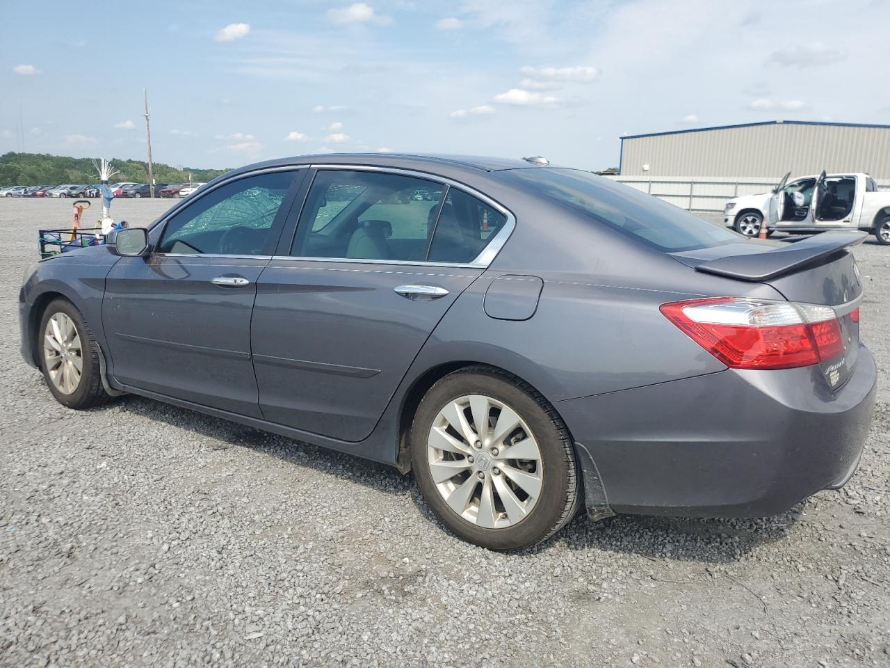 2013 Honda Accord VIN 1HGCR2F82DA058219 Copart auction photo, front end damage thumbnail 2