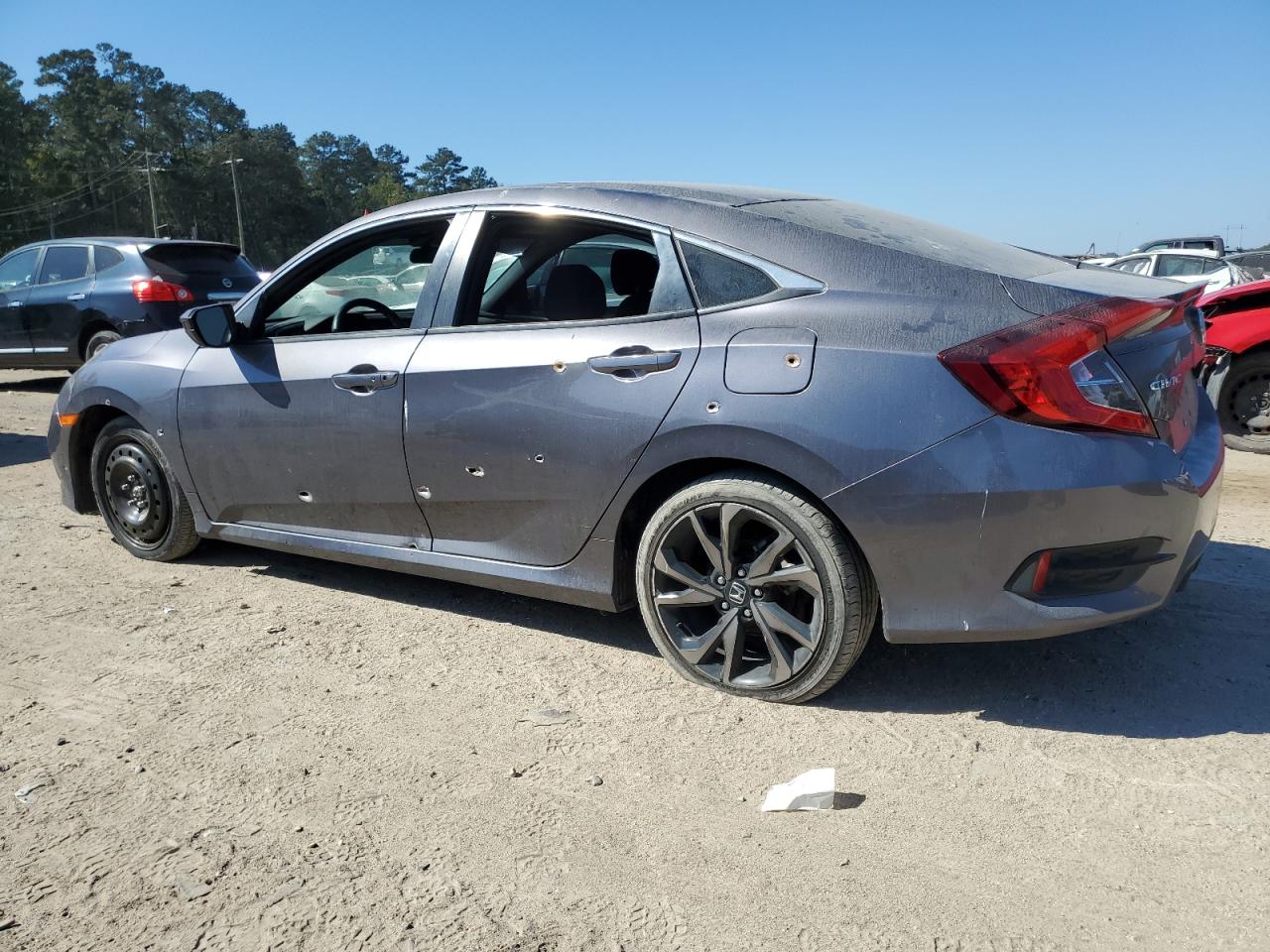 2021 Honda Civic VIN 19XFC2F83ME202600 Copart auction photo, vandalism damage thumbnail 2
