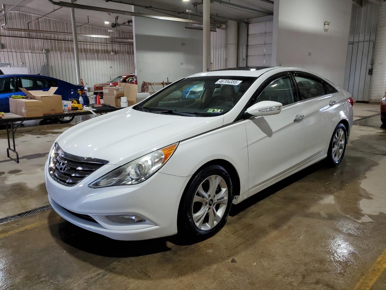 2011 Hyundai Sonata VIN 5NPEC4AB8BH303764