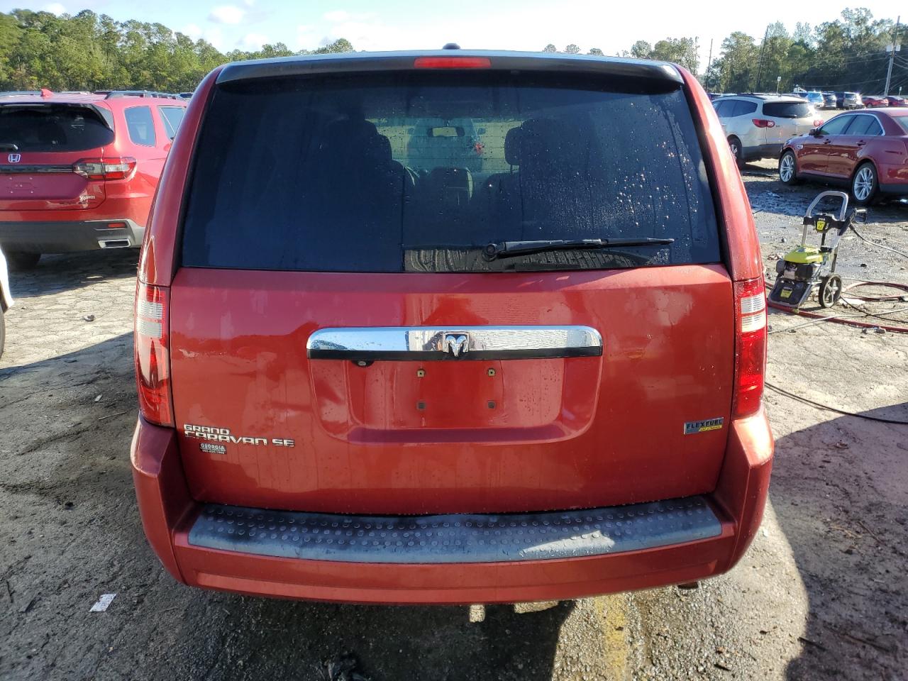 2008 Dodge Caravan VIN 2D8HN44H08R150964 Copart auction photo, rear end damage thumbnail 6