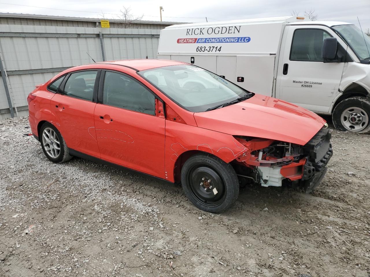 2015 Ford Focus VIN 1FADP3F27FL254082 Copart auction photo, front end / side damage thumbnail 4