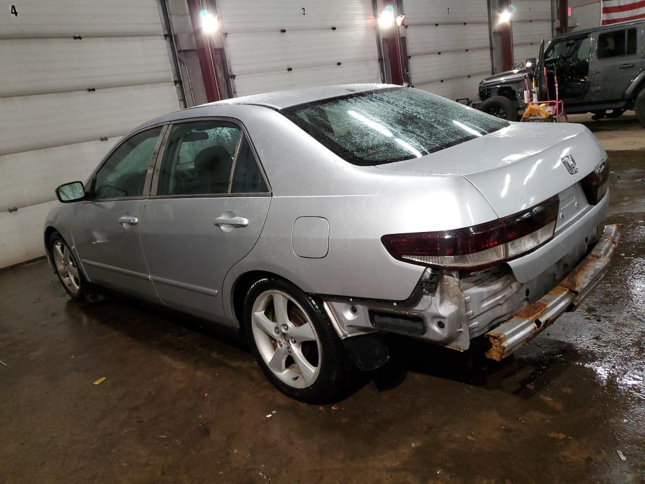 2004 Honda Accord VIN 1HGCM56474A153209 Copart auction photo, rear end damage thumbnail 2
