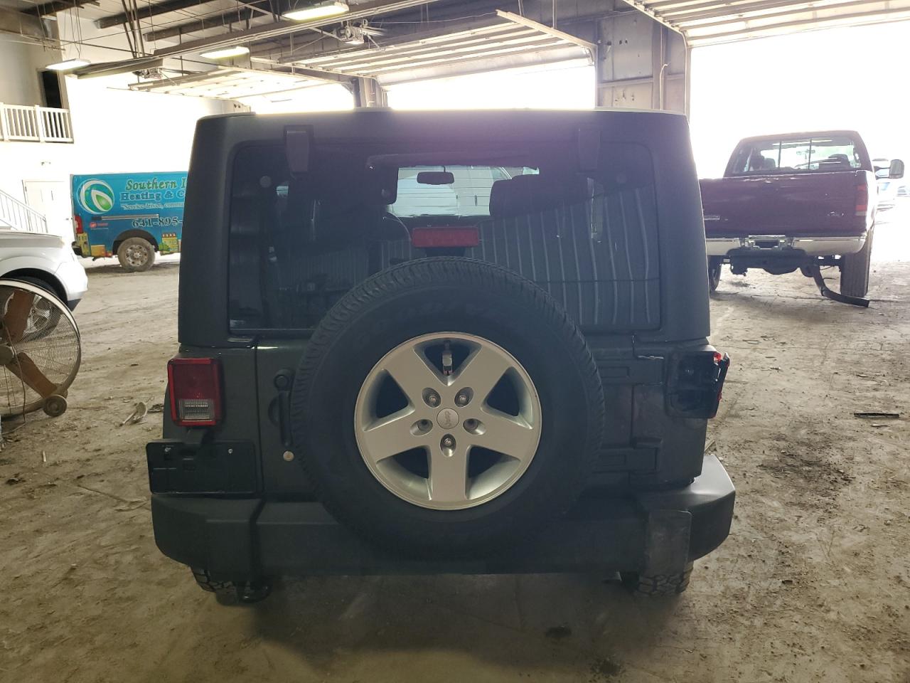 2015 Jeep Wrangler VIN 1C4BJWDG0FL757097 Copart auction photo, side damage thumbnail 6