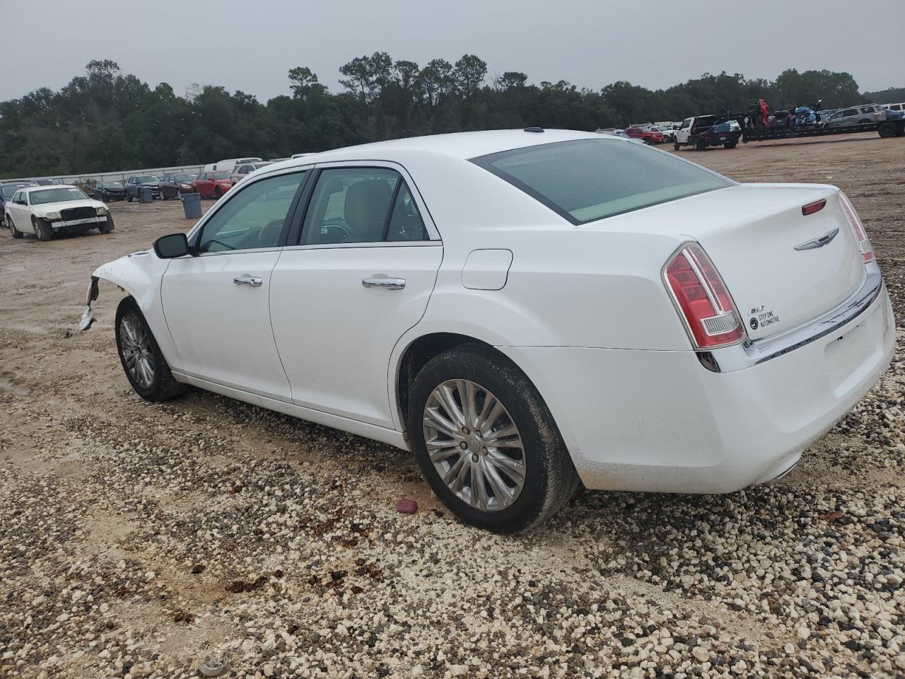 2014 Chrysler 300 VIN 2C3CCAKG3EH179548 Copart auction photo, front end damage thumbnail 2
