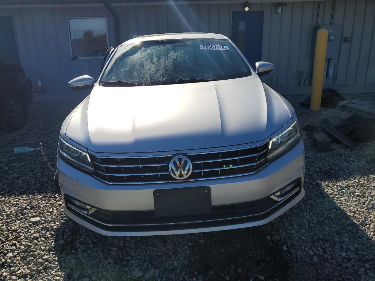 2016 Volkswagen Passat VIN 1VWBT7A32GC036540 Copart auction photo, all over damage thumbnail 5