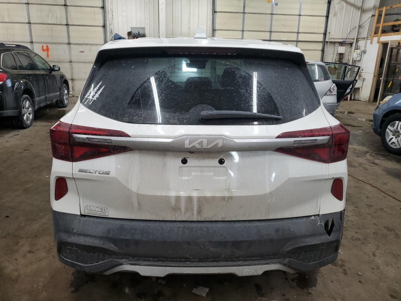2022 KIA Seltos VIN KNDEPCAAXN7334819 Copart auction photo, side / rear end damage thumbnail 6
