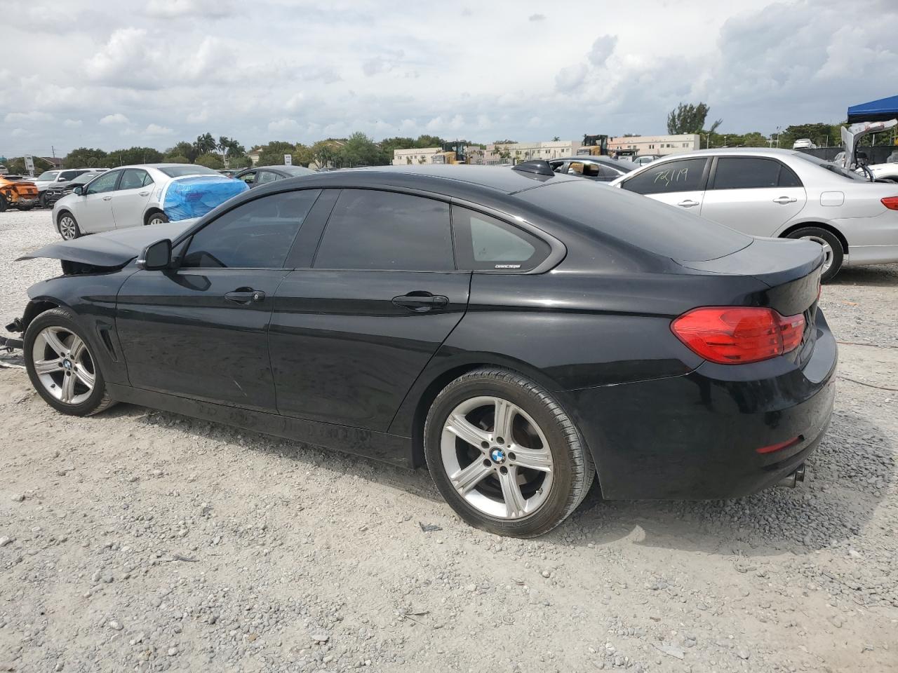 2015 BMW 4er VIN WBA4A5C55FG051557 Copart auction photo, front end damage thumbnail 2