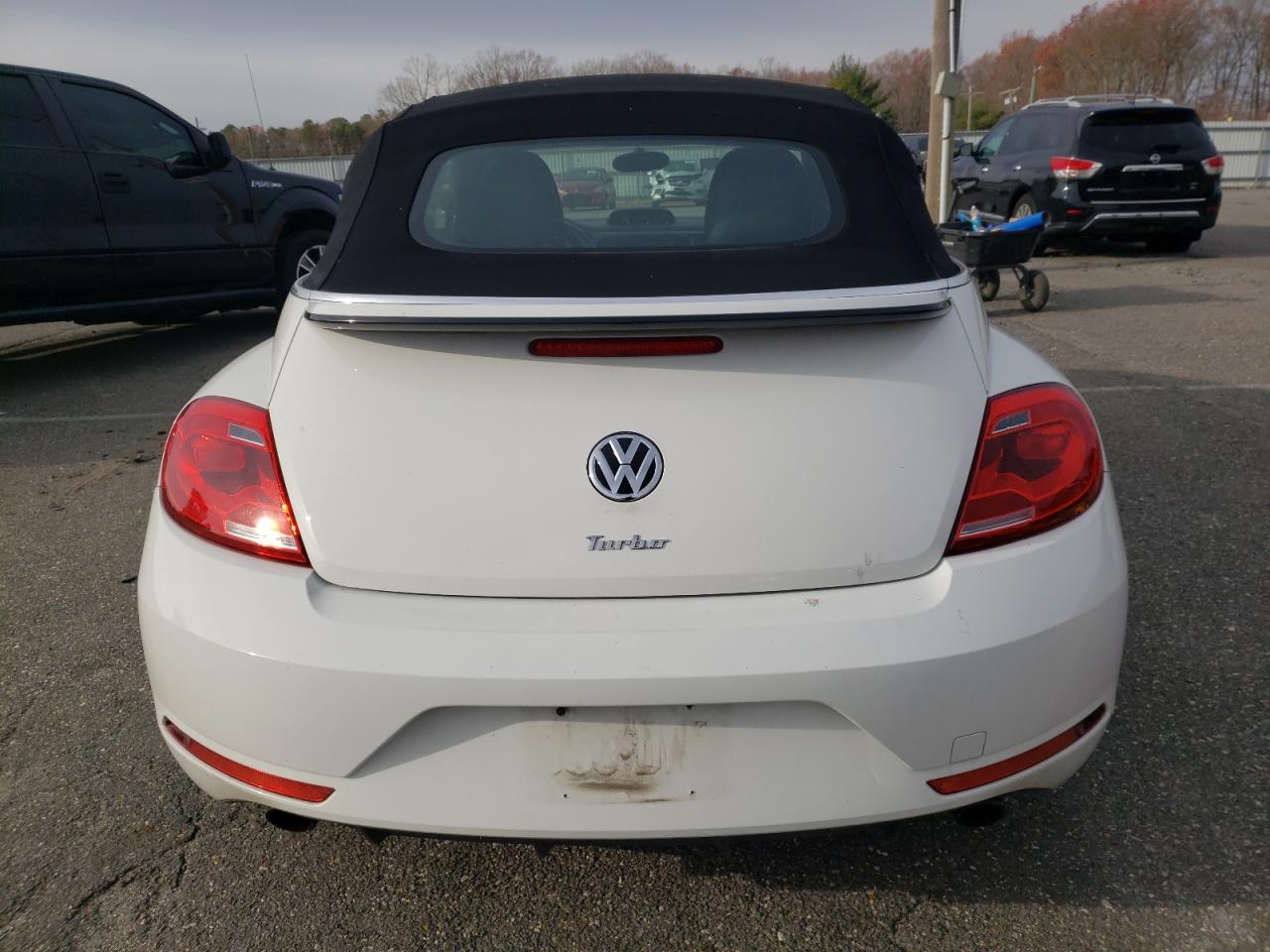 2013 Volkswagen Beetle VIN 3VW7T7AT5DM827354 Copart auction photo, front end damage thumbnail 6
