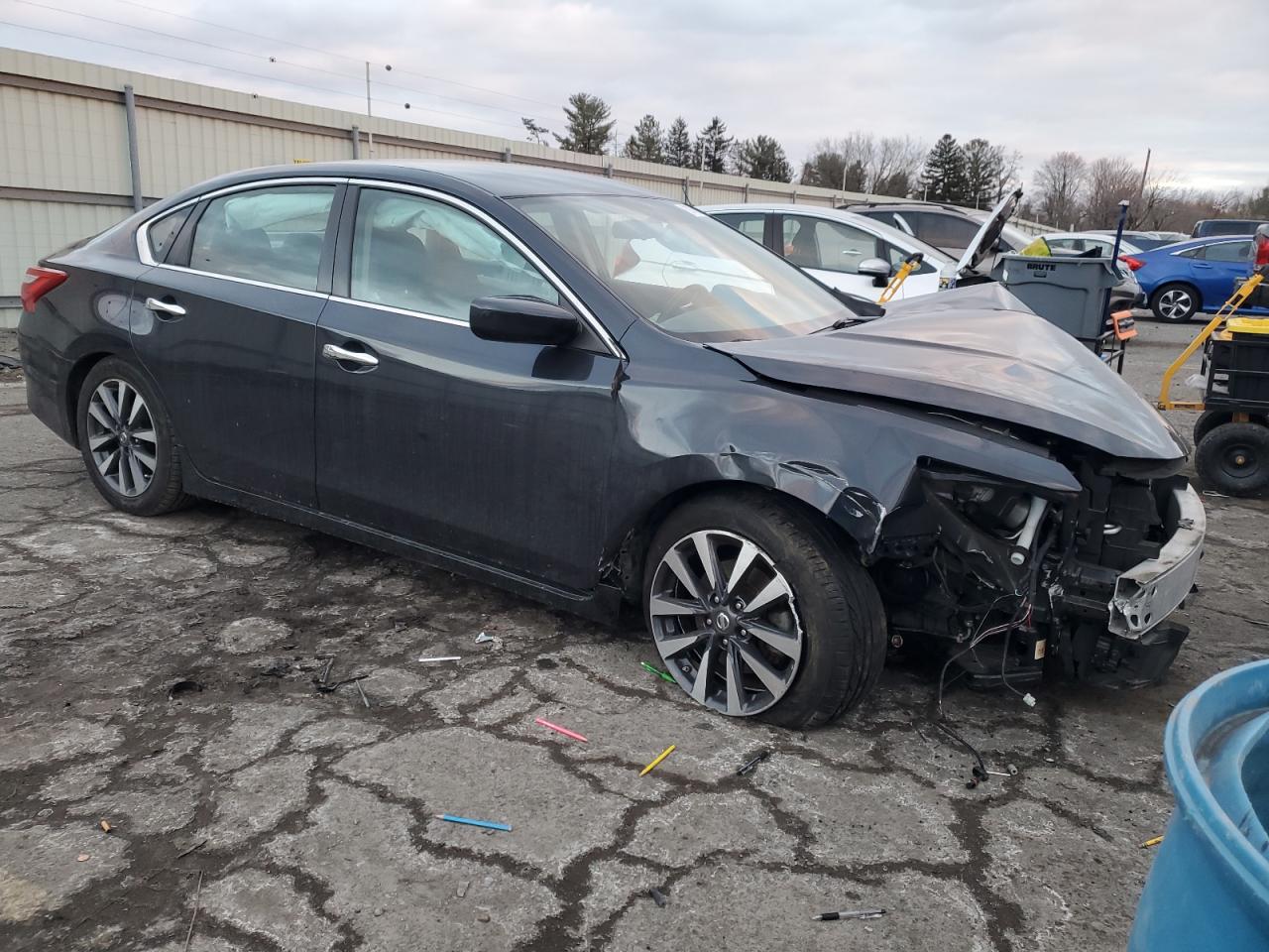2017 Nissan Altima VIN 1N4AL3AP4HC292454 Copart auction photo, front end damage thumbnail 4