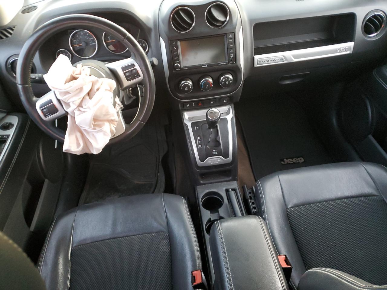 2015 Jeep Compass VIN 1C4NJDEB3FD105556 Copart auction photo, front end / side damage thumbnail 8