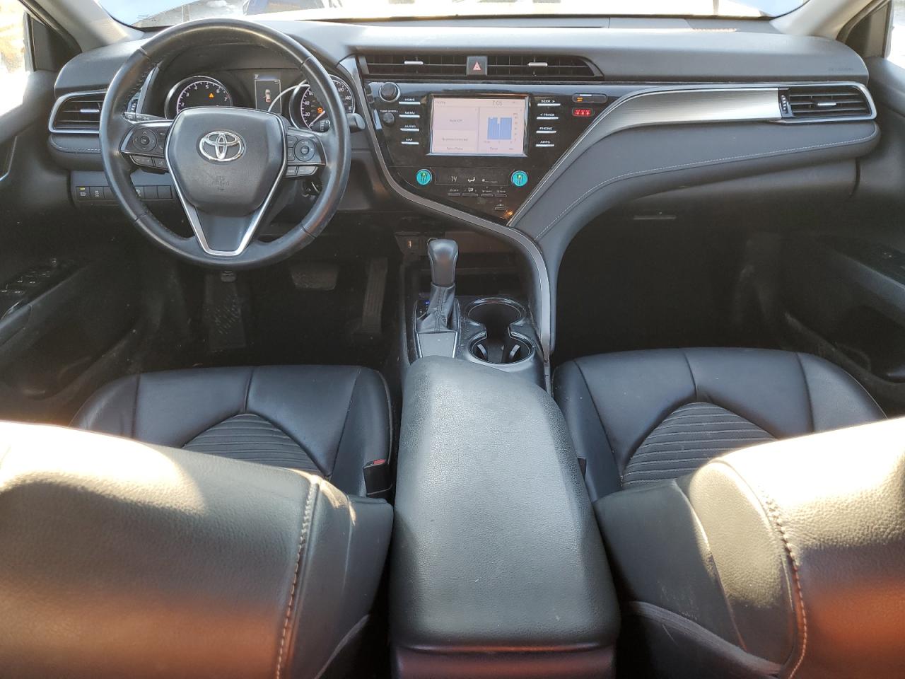 2019 Toyota Camry VIN 4T1B11HK7KU735373 Copart auction photo, front end / rear end damage thumbnail 8